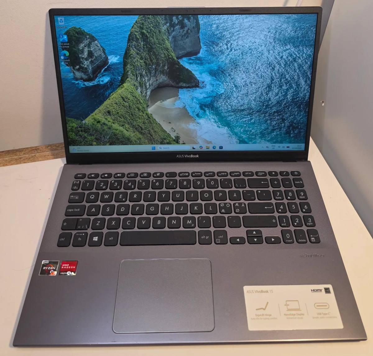 Fartölva ASUS VivoBook X512 1